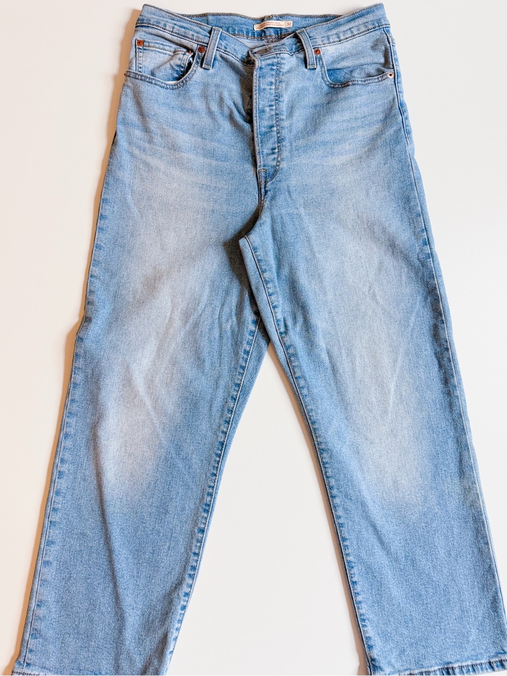 Levi's High-Rise Light Blue Women's Jeans